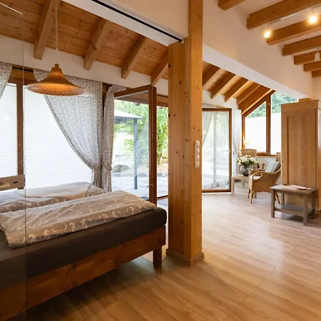 Landgut Seebühne Steigerwald - Apartahotel Vestenbergsgreuth
