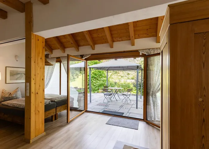 Landgut Seebühne Steigerwald - 3* Vestenbergsgreuth