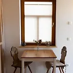 Ξενοδοχείο με διαμερίσματα Landgut Seebuehne Steigerwald - 3*