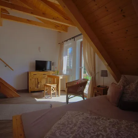 Landgut Seebuehne - Steigerwald Aparthotel