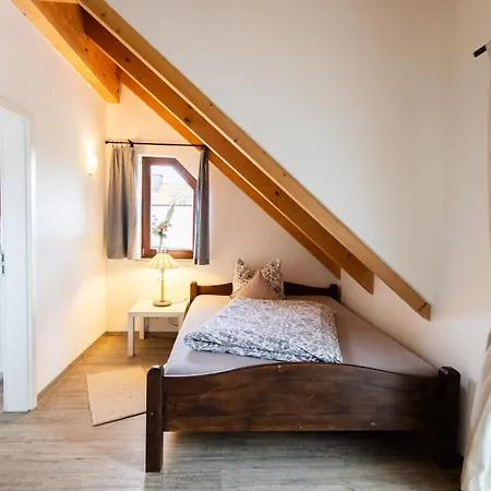 Landgut Seebuehne Steigerwald - アパートホテル 3*